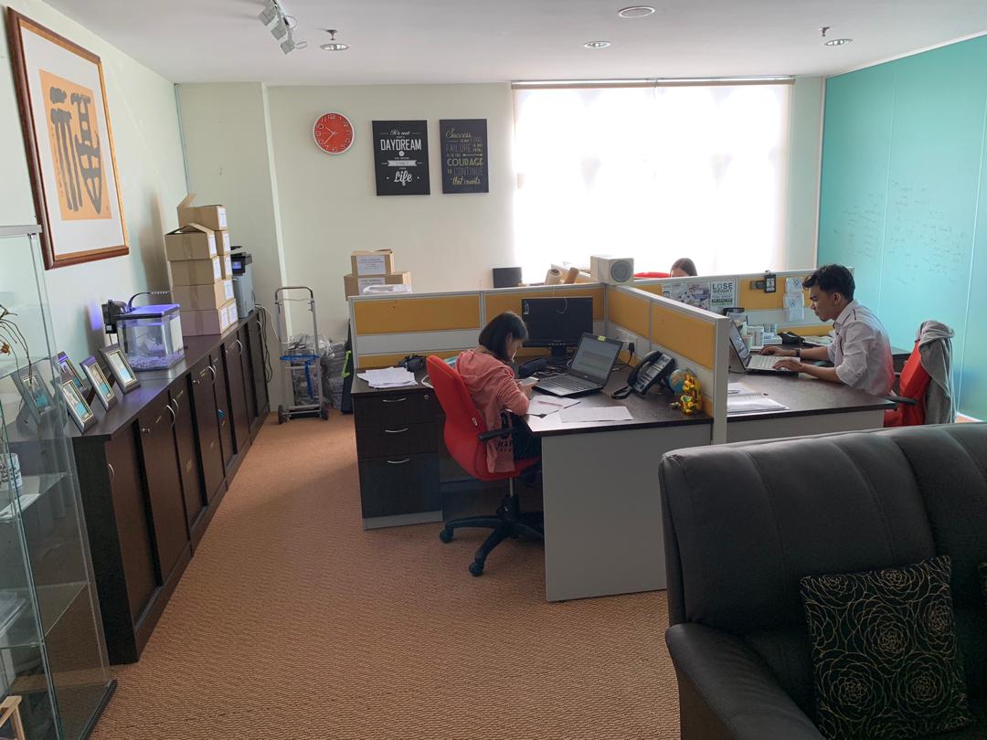 Prima Avenue Office for rent - Image 1