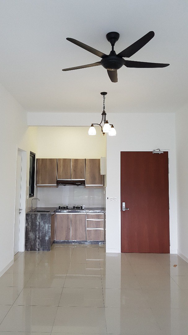 Le Pavilion @ Bandar Puteri Puchong @ Unit for sale - Image 1