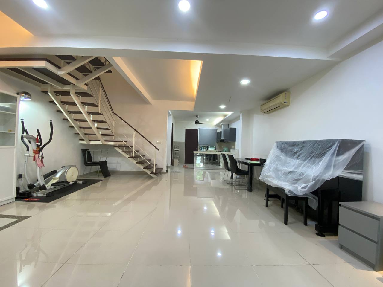 Renovated Ken Rimba Legian Seksyen 16 Shah Alam - Image 1