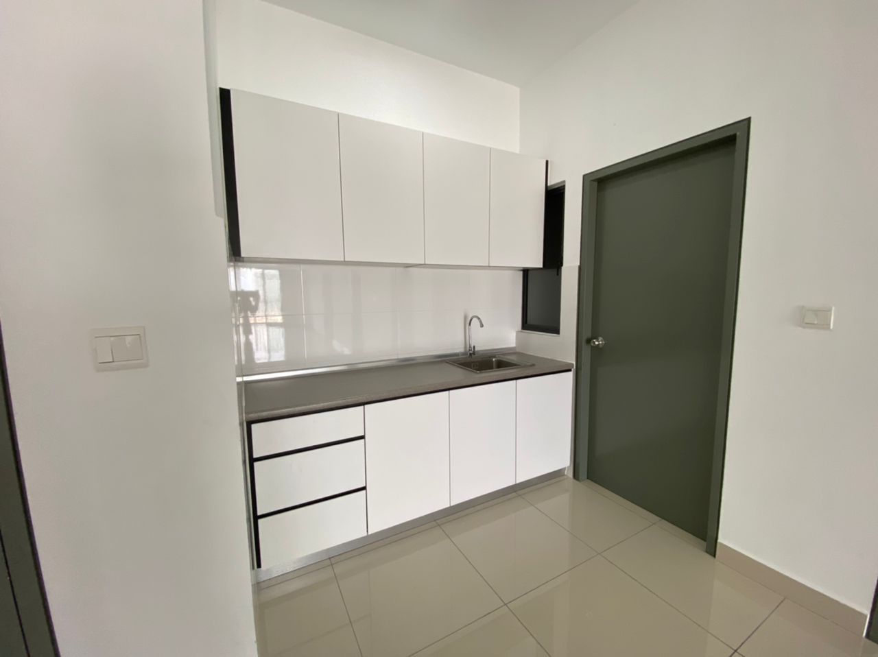 M Centura Sentul For Sale - Image 1