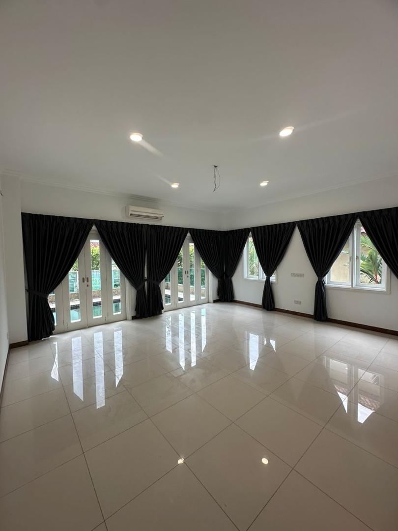 Beverly Heights @ 4 Storey Bungalow for sale @ Freehold