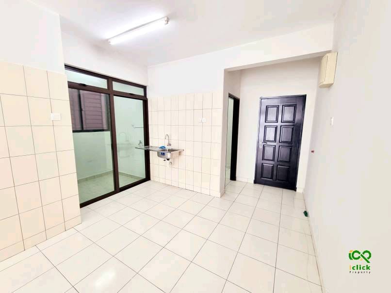 Indah Alam Condominium, Shah Alam Seksyen 22 - Image 1