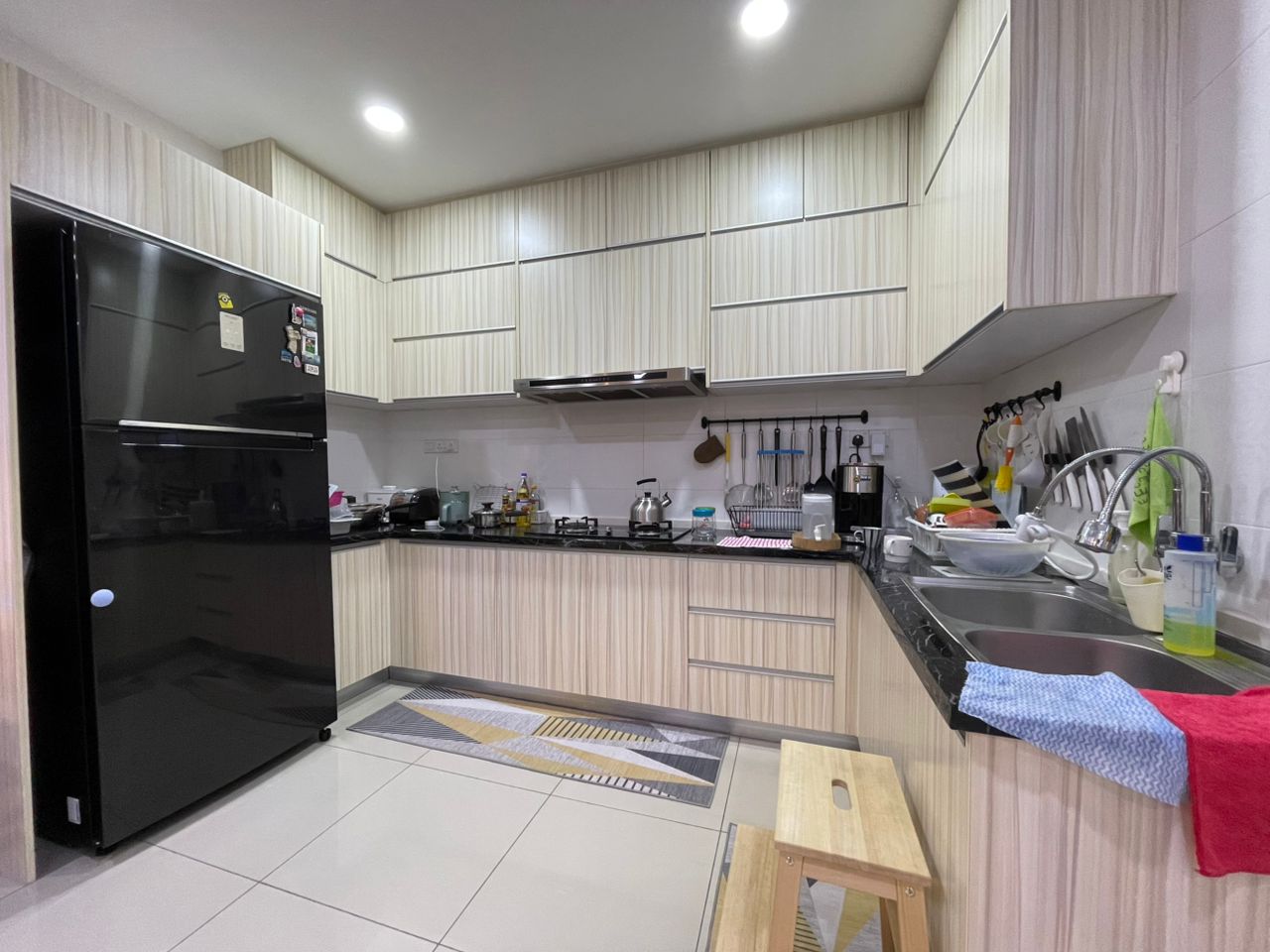 Below Market Selayang Height 1200sf Condo - Image 1