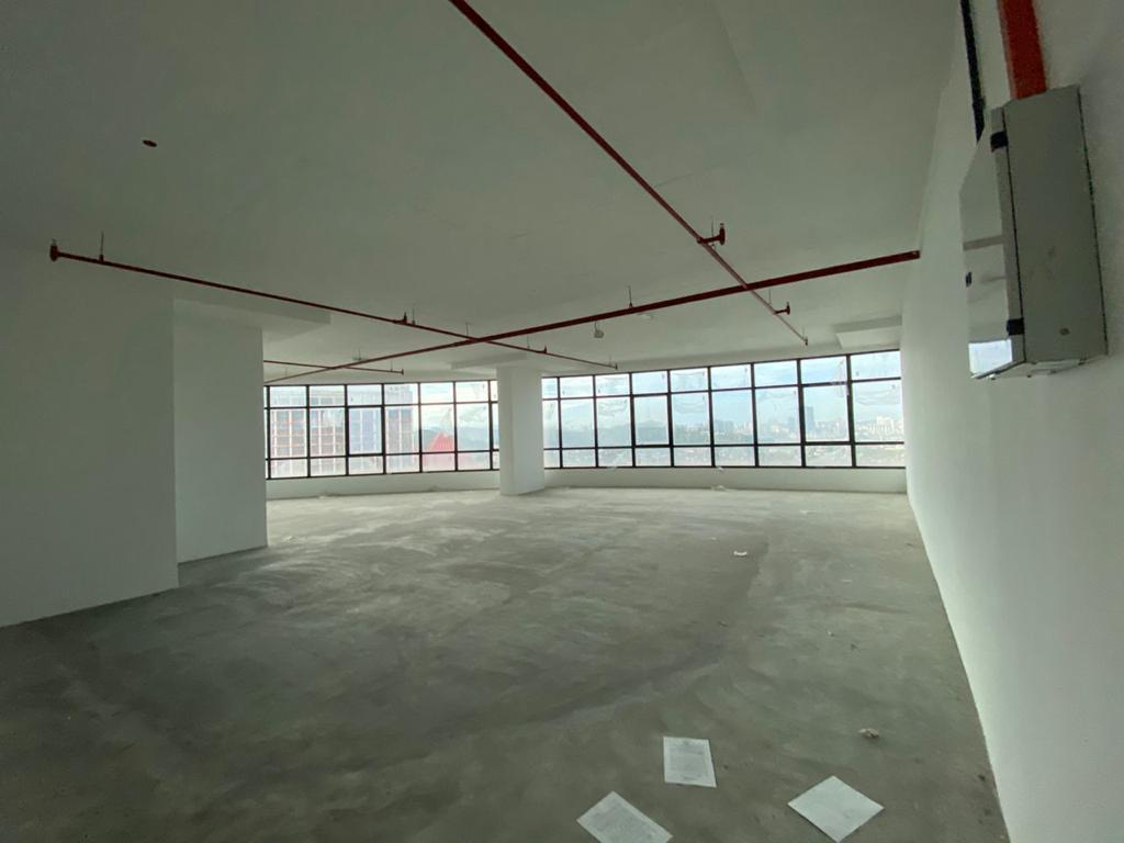 PJX HM Shah Tower in PJ State Office Bare Unit 1621sf for Rent - Image 1