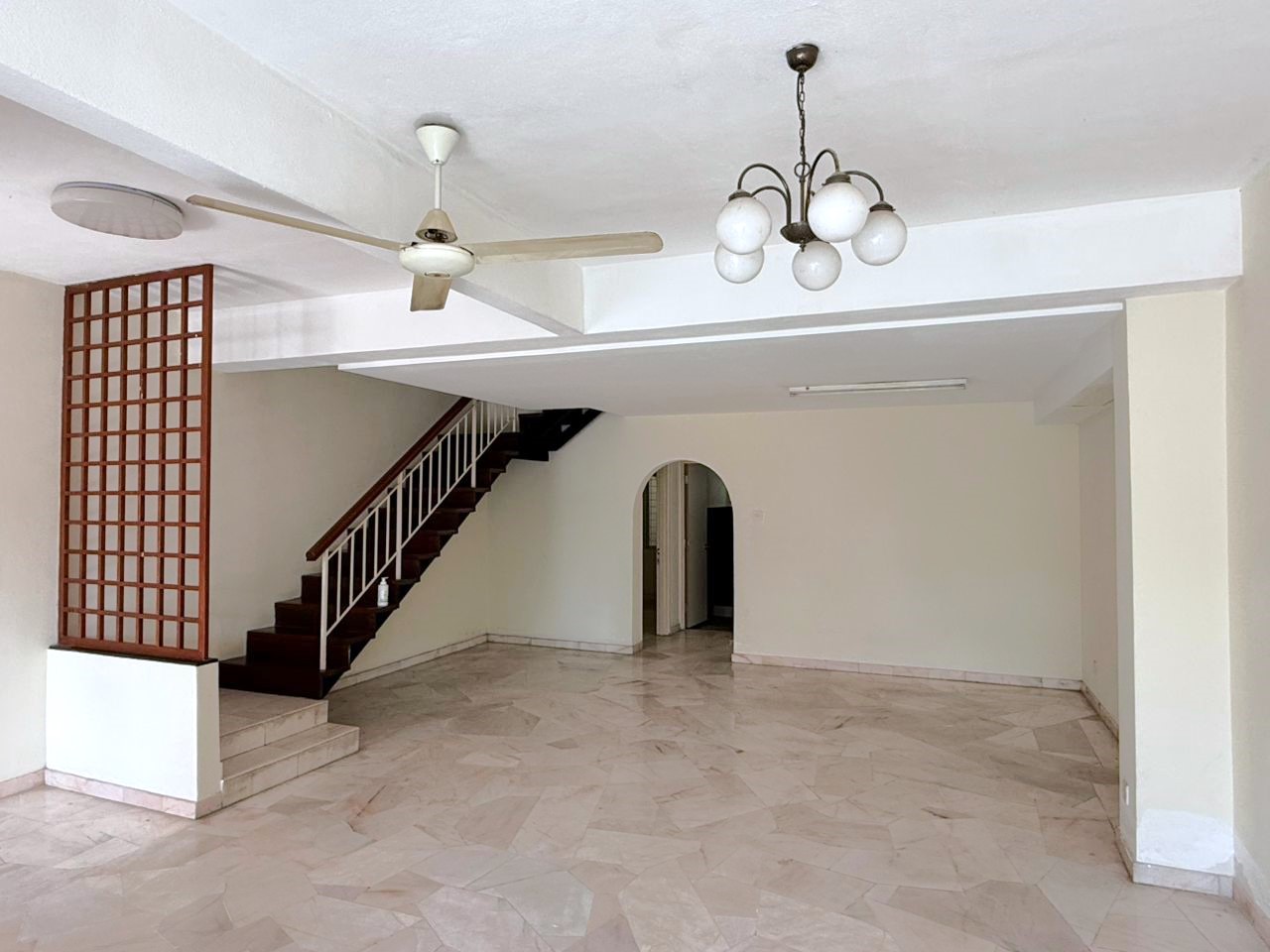 Taman Mayang Jaya 2 Storey Terrace Freehold Gated Community SS26 PJ - Image 1