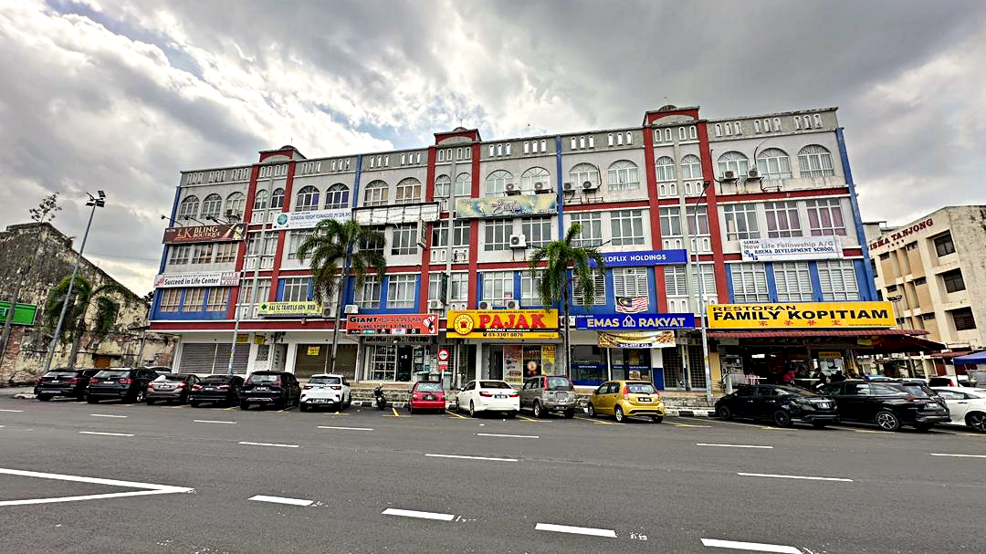 Jalan Raya Timur, Klang @ Ground Floor Shop for Rent - Image 1