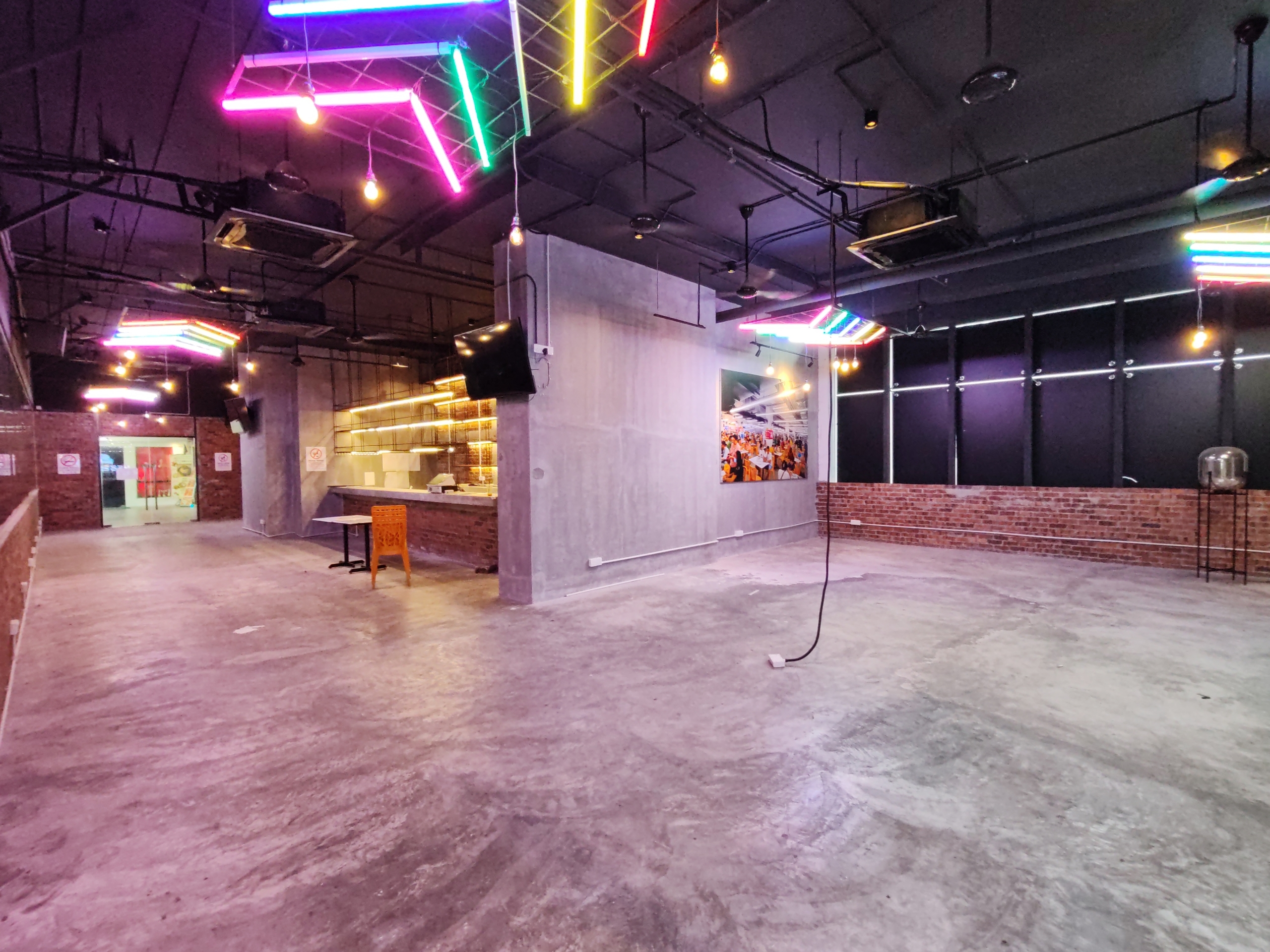 Majestic Maxim 1st floor Commercial Space For Rent - Image 1