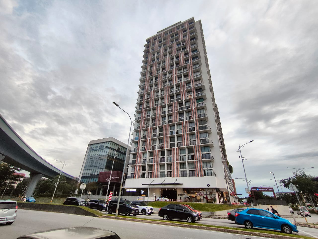 Emporis@Kota Damansara - Image 1