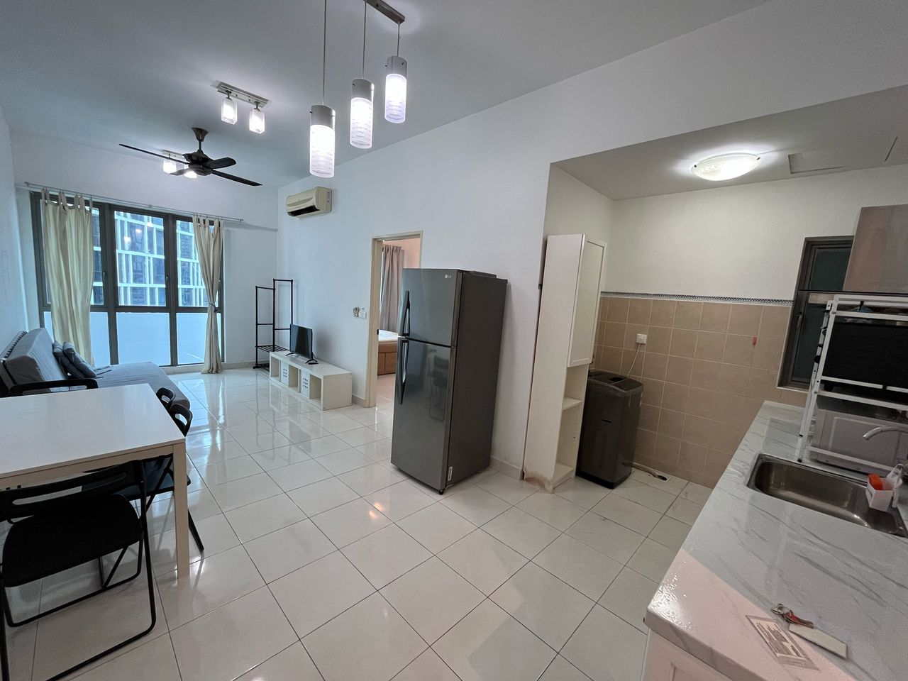 The Tropics Condominium @Pj Ss 2, Unblock View, 2 Rooms, Above 3 Damansara - Image 1