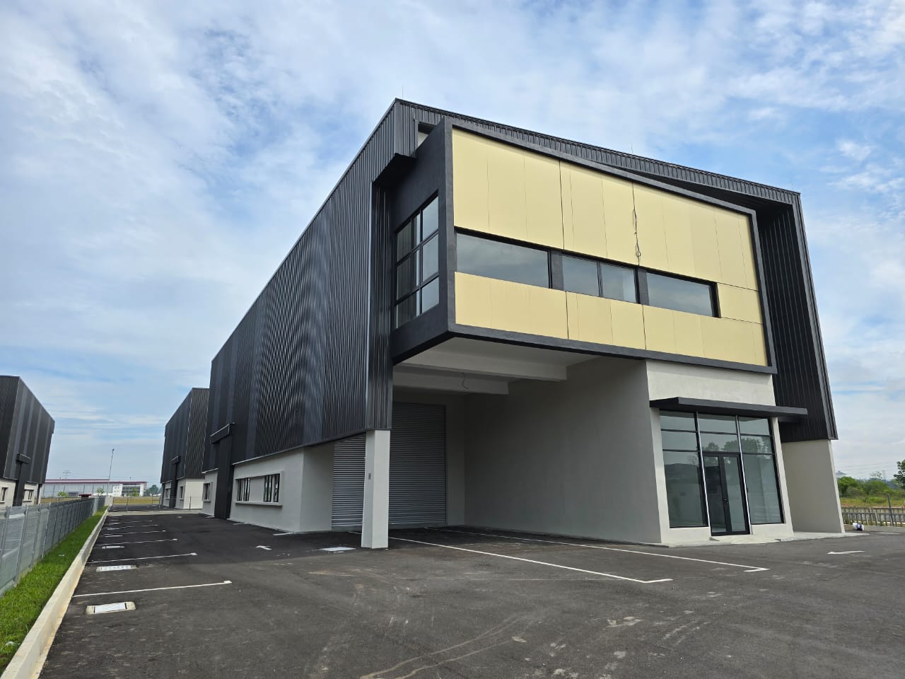 i8 Bandar Bukit Raja Detached Factory - Image 1