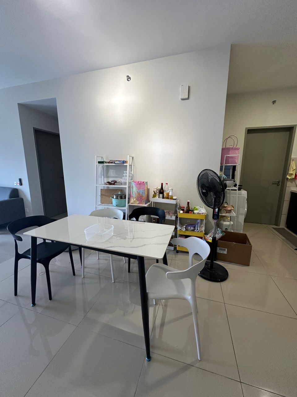 D'Vervain Room For Rent@Damansara Perdana - Image 1