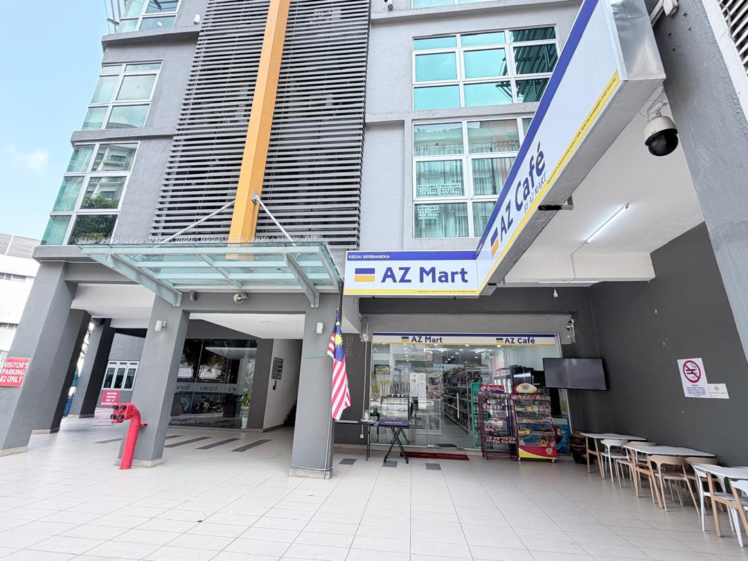 Sunway PJ51a Ground Floor Retail Shop Lot For Sale, Facing Main Road Sungai way Petaling Jaya - Image 1