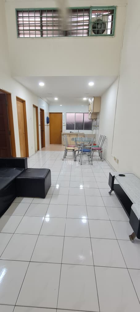 Town House@Kepong, Wangsa Permai - Image 1