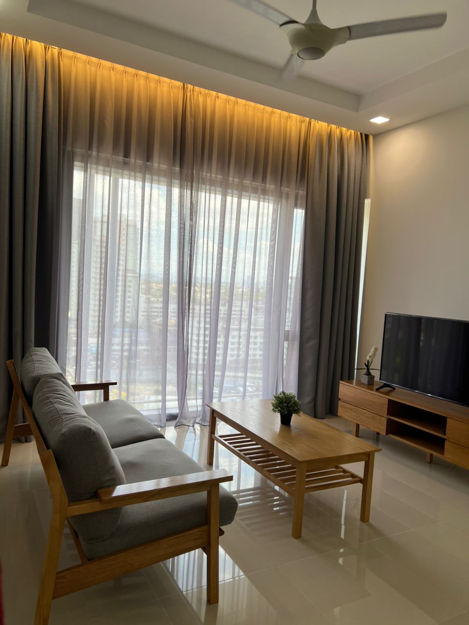 Sapphire Paradigm @ Kelana Jaya FOR RENT ! - Image 1