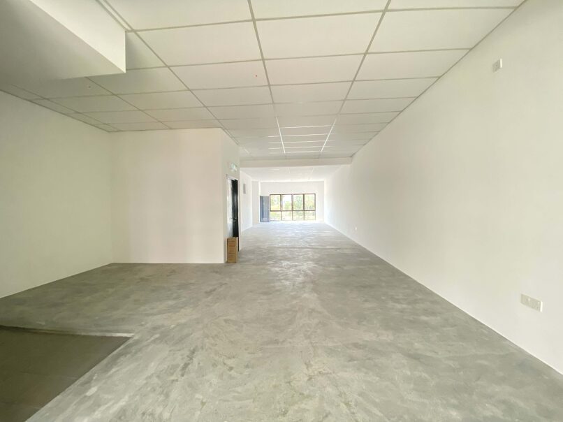 2601 Shop Laman Idaman Bukit Jelutong by Emily - Image 1