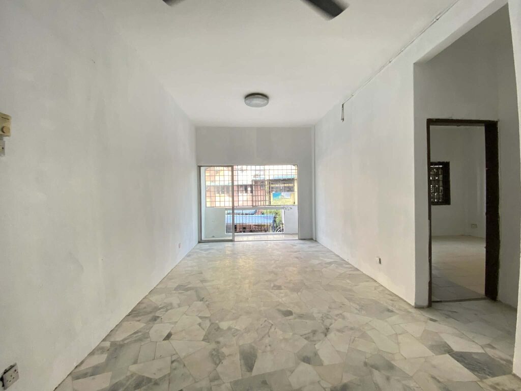 2601 Mediterranean Alora Apt Sek 25 by Emily - Image 1