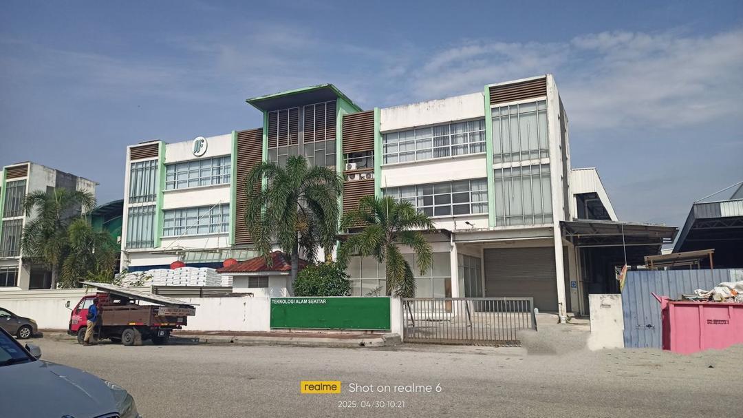 Kapar, Klang ⭐ Detached Factory / Warehouse for Sale ⭐ Prime Industrial Investment - Image 1