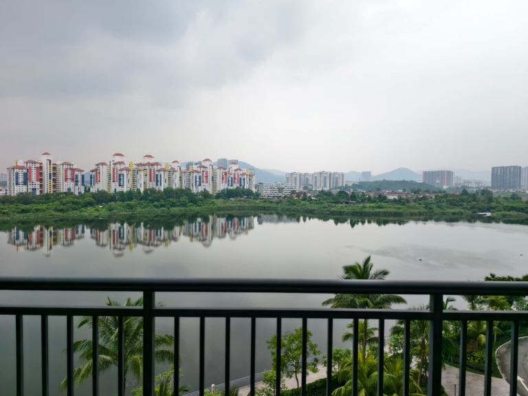 Aradia Residence@Lake City