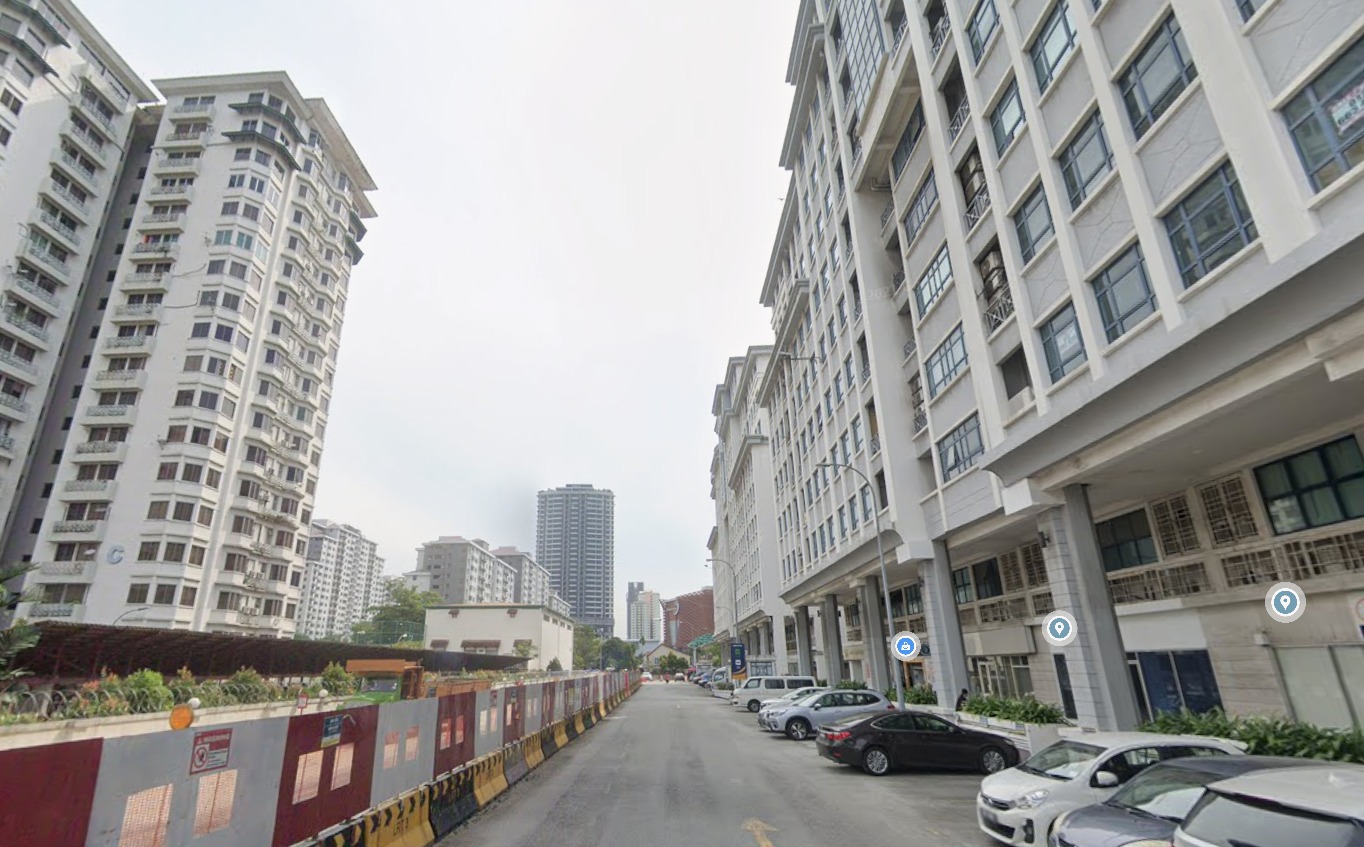 Petaling Jaya Ground Floor Shop Office Kelana Square for Sales - Image 1