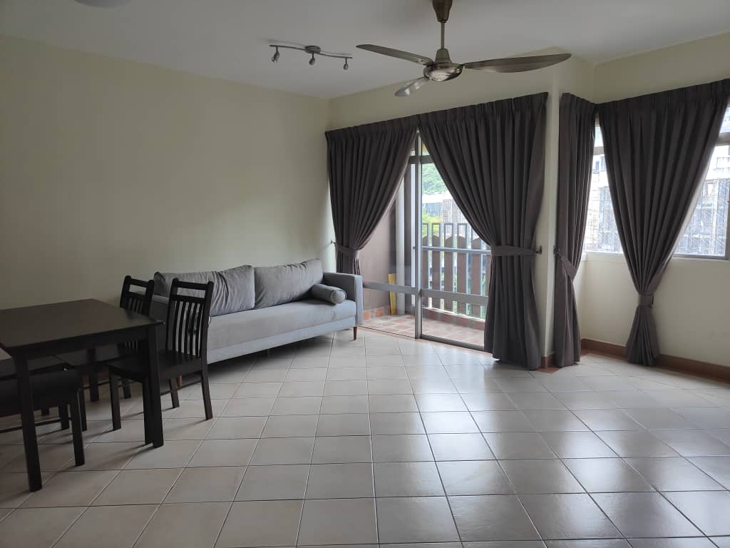 Perdana Exclusive Condo @ Damansara Perdana - Image 1