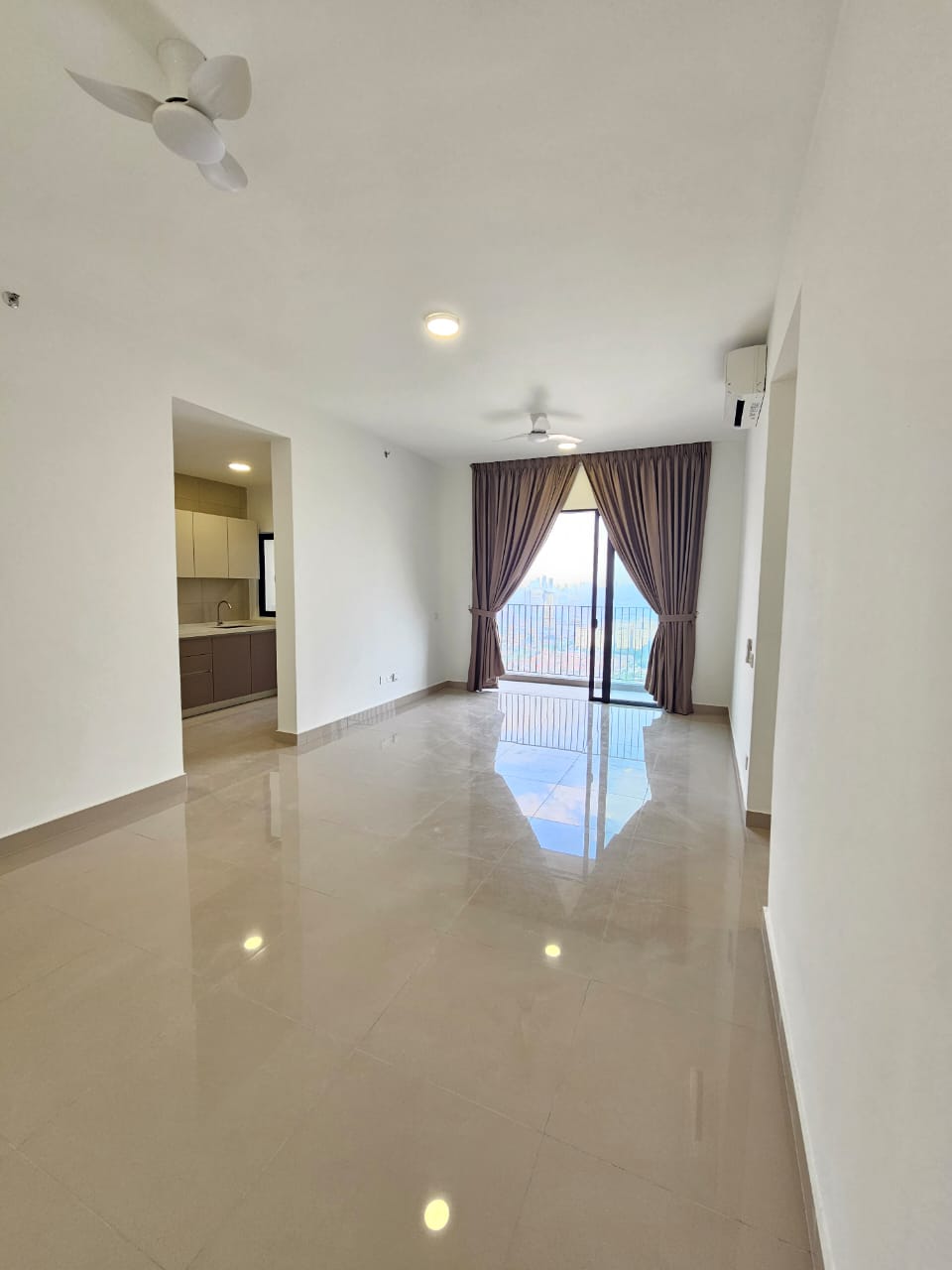 Residensi AVA@ Kiara Bay Partly furnished For RENT - Image 1