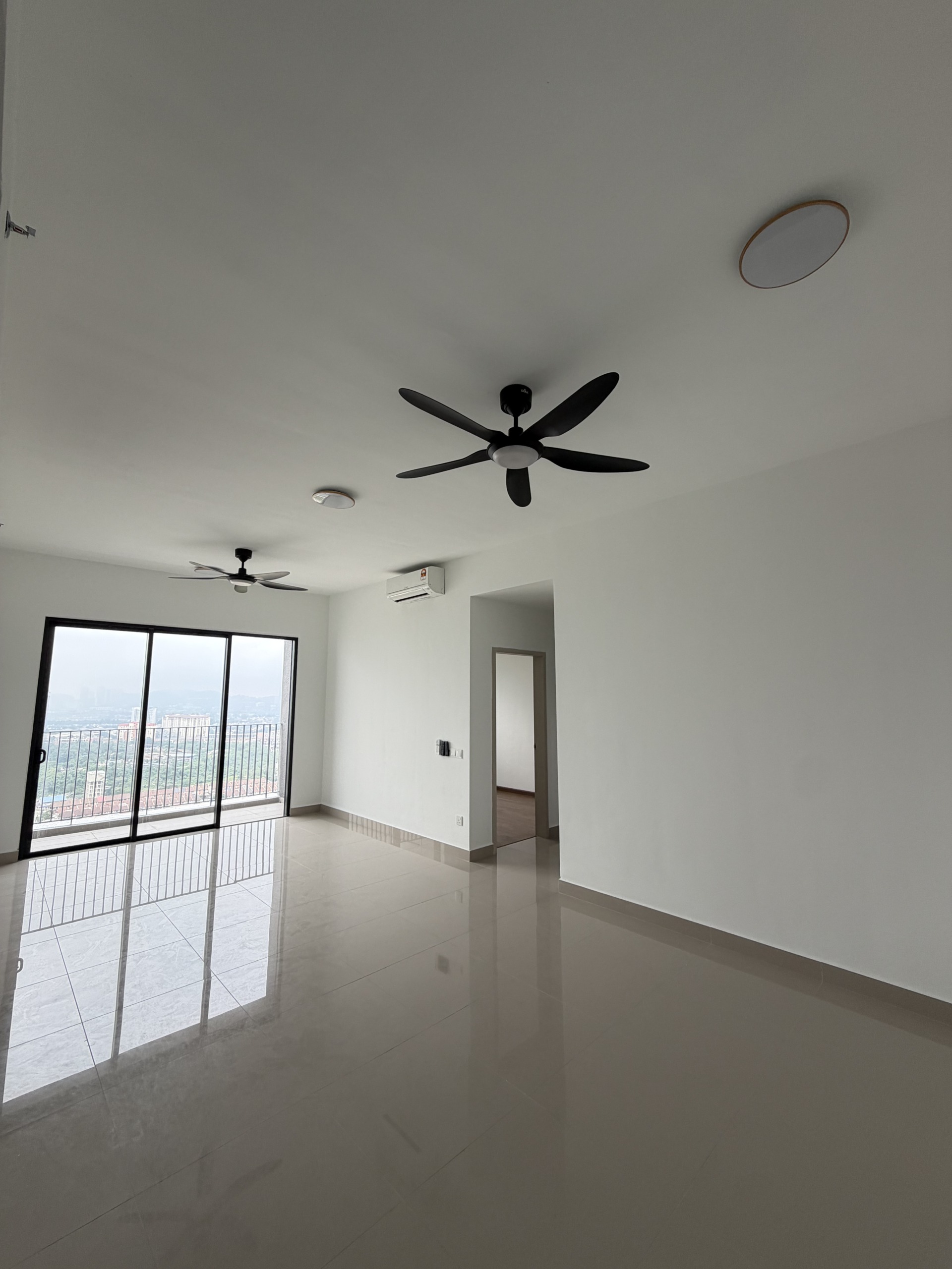 Kepong Residensi AVA@3R2B with balcony@Partially Furnished@Unit For Rent RM2500 - Image 1