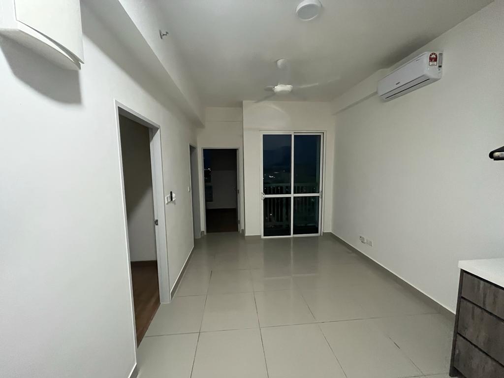 Plaza Kelana Jaya@Near Lrt@Fully Furnished@Unit For Sale - Image 1