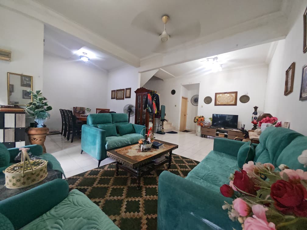 Bandar Puteri Double Storey For Sale - Image 1