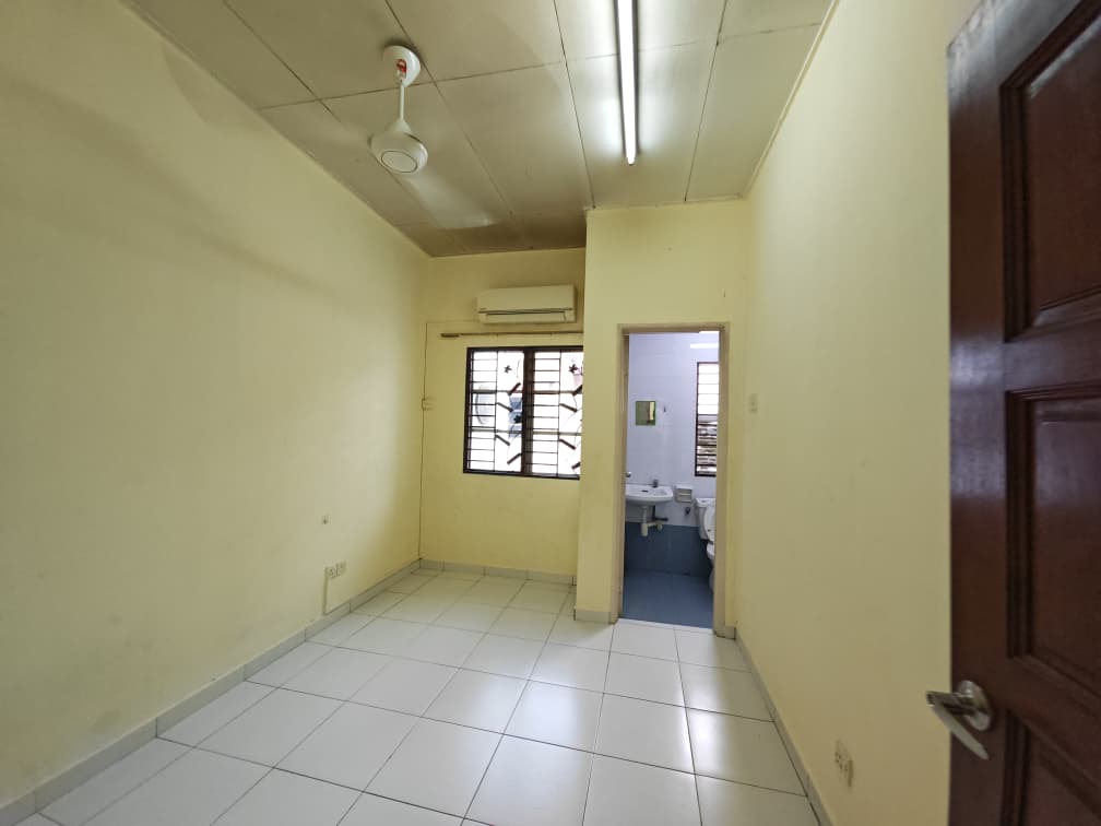 Bandar Botanic Double Storey For Sale - Image 1