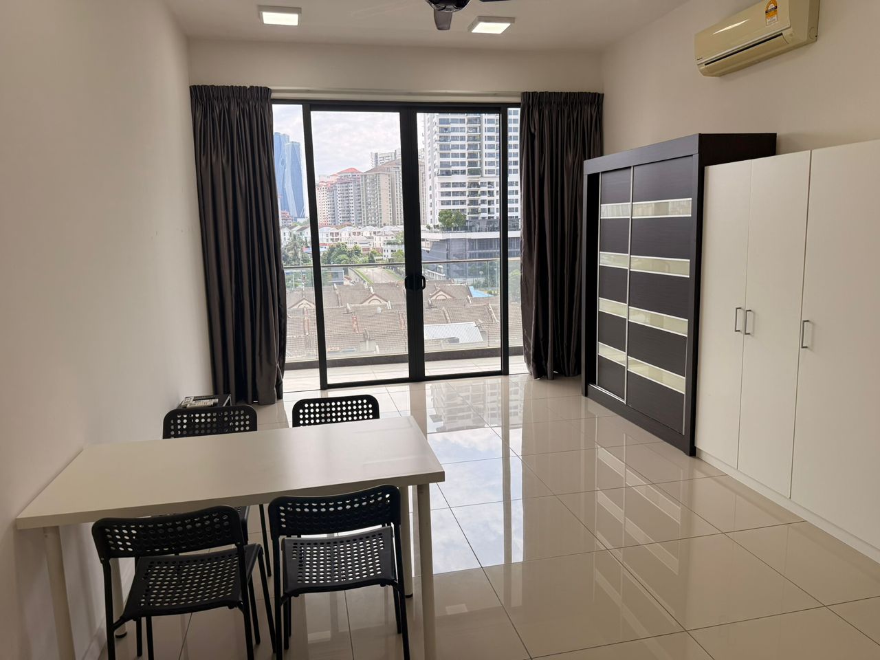 Anjali North Kiara ⭐ Spacious Family Unit for Rent - Image 1