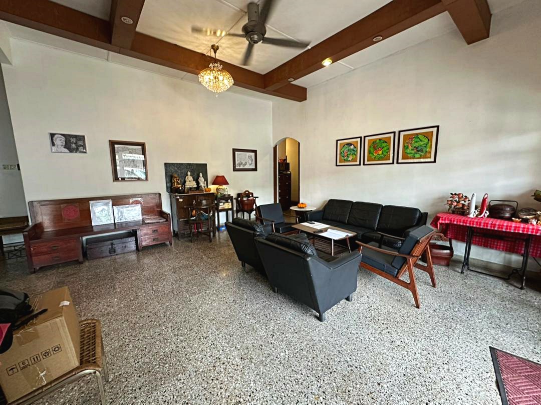 Kawasan 6 Klang Resort Style Single Storey Bungalow For Sale - Image 1