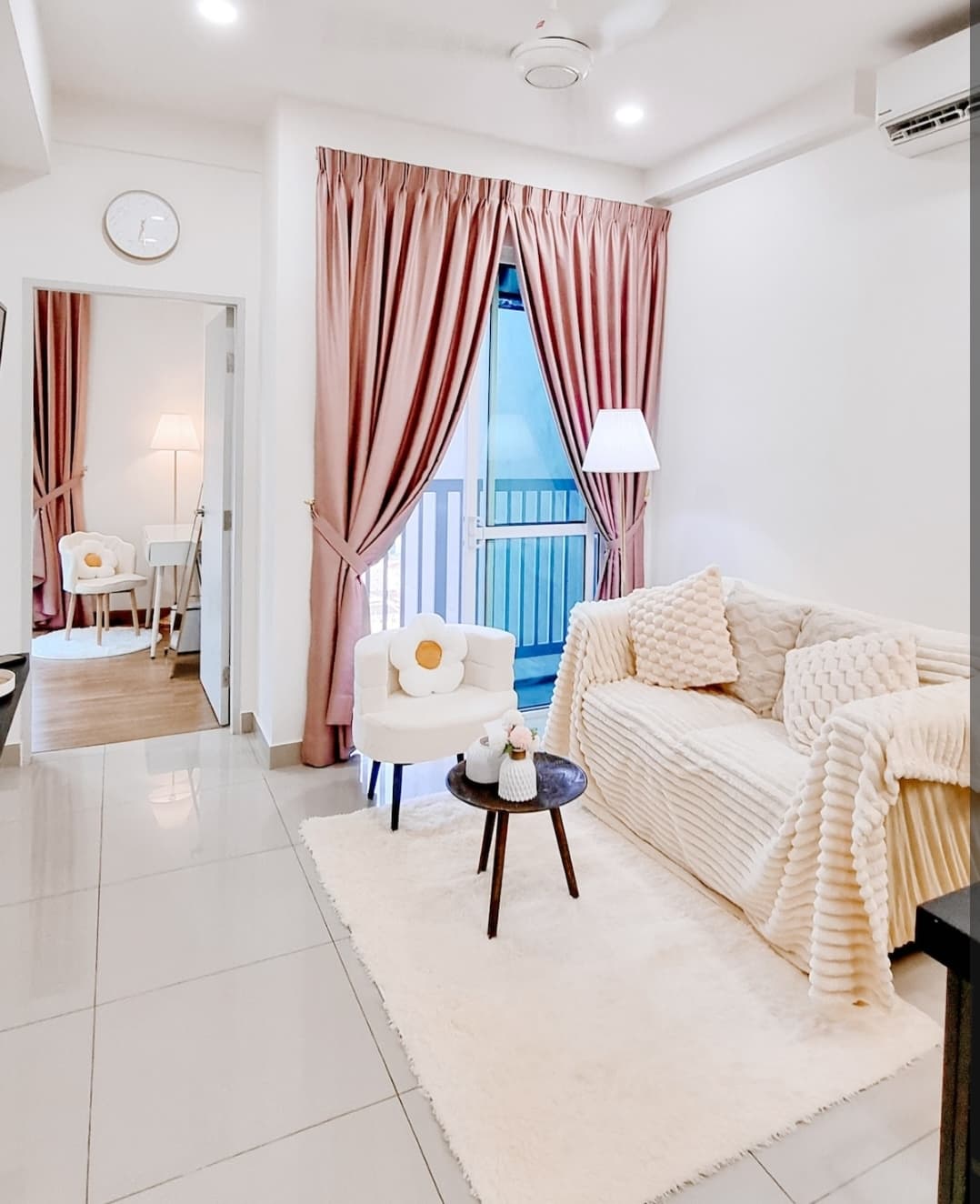 Plaza Kelana Jaya Fully Furnish Unit For Rent Ready Move In - Image 1
