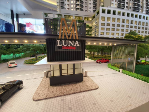 M Luna@Kepong - Image 1
