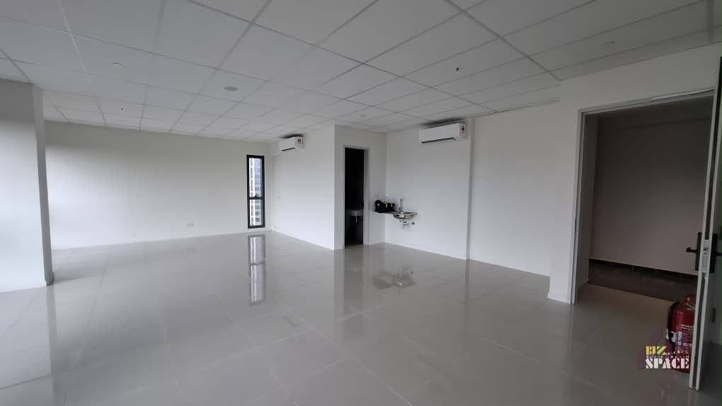 Kota Damansara Edelweiss SOFO Basic Unit For Rent Ready Move In - Image 1