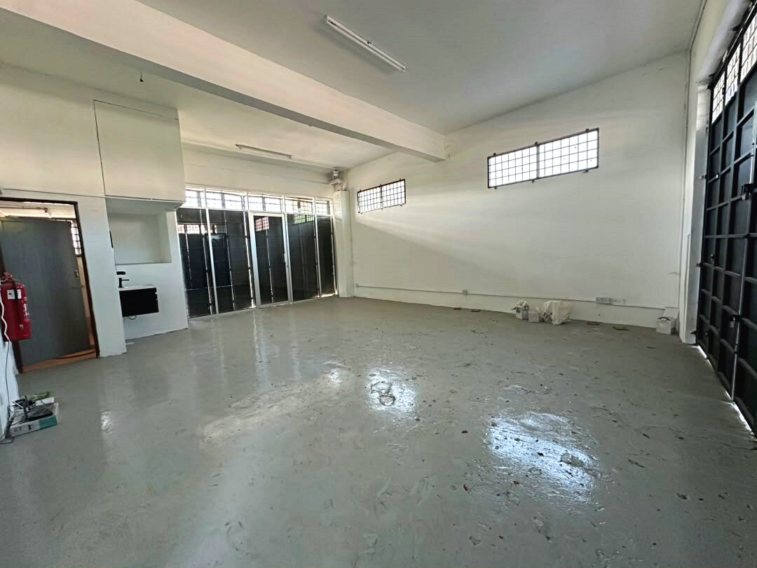 Glenmarie Cove Port Klang Double Storey Shop For Sale - Image 1