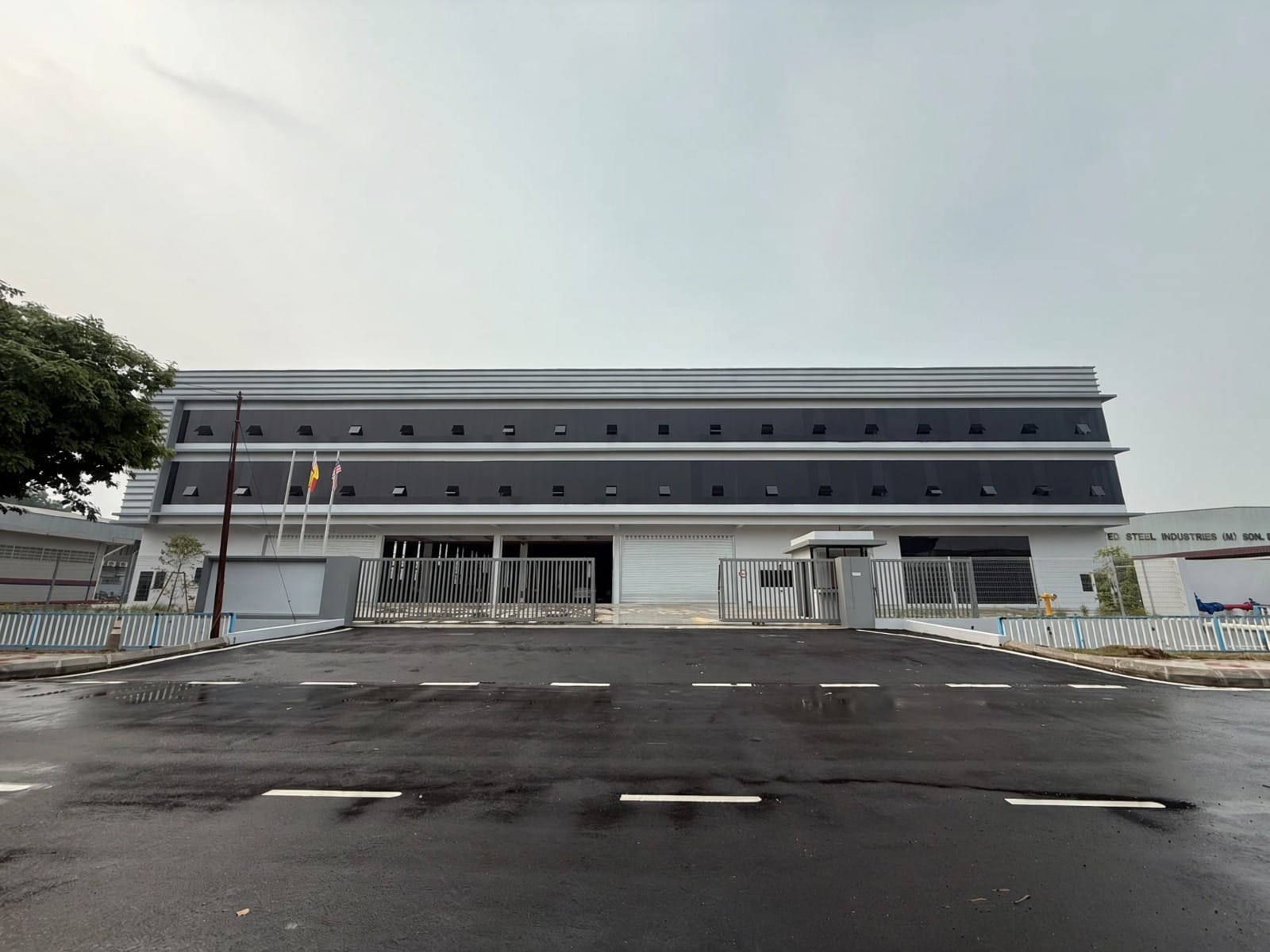 Shah Alam Seksyen 15 New Factory Warehouse To Let - Image 1