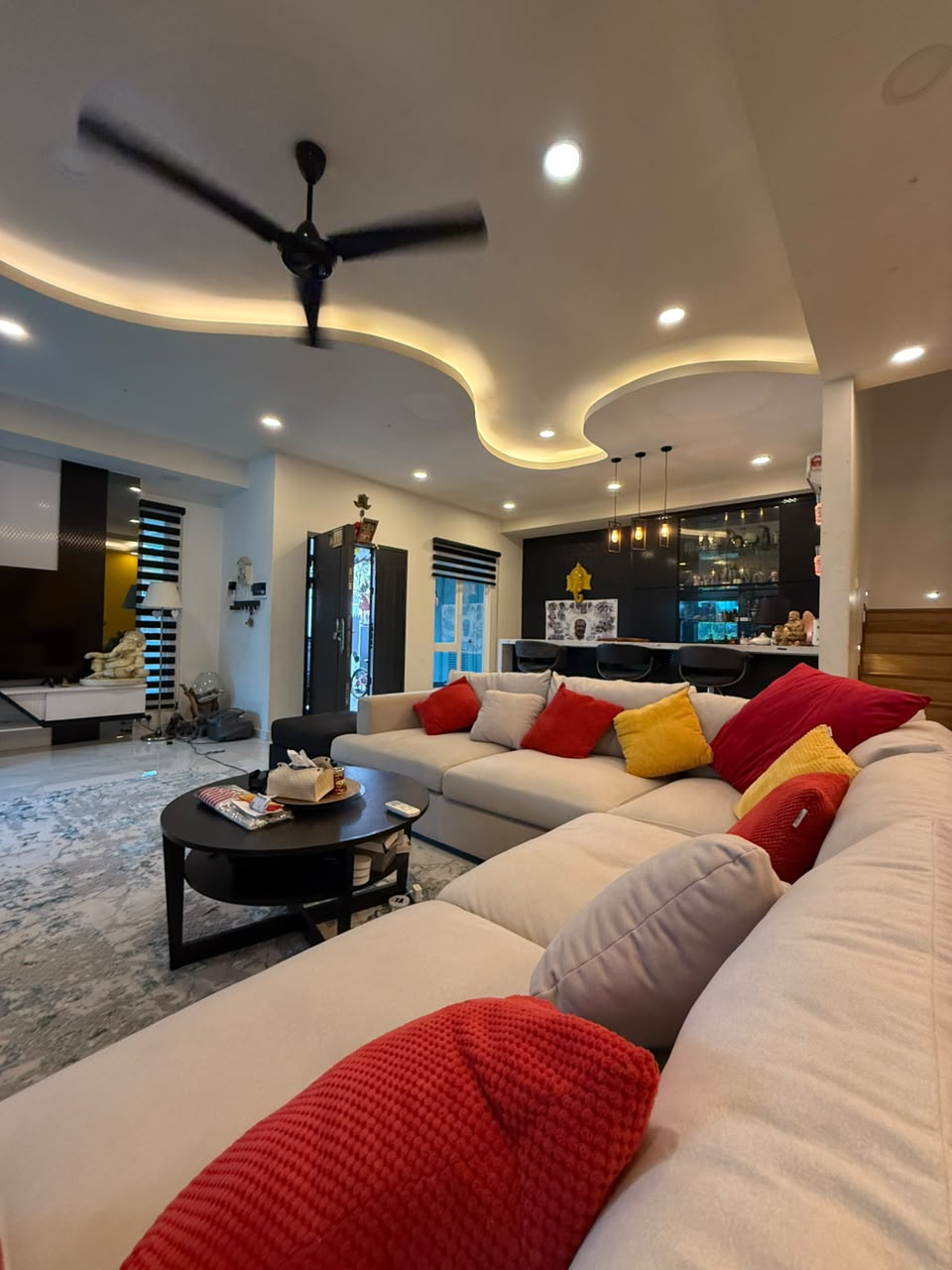 2.5 storey Terrace Corner with land for sale in USJ Heights - Image 1