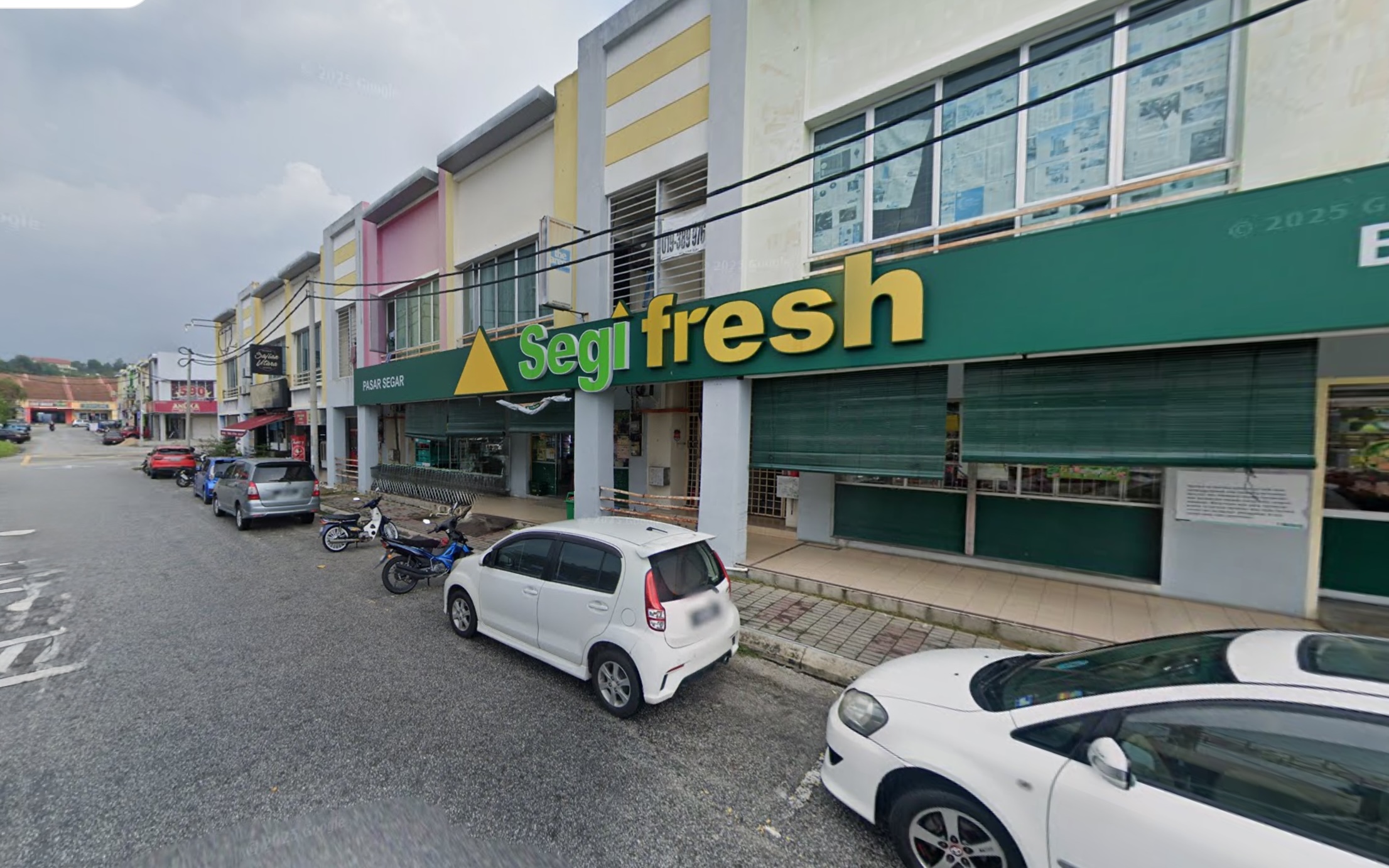 Saujana Utama@2 Storey Shoplot for Rent - Image 1