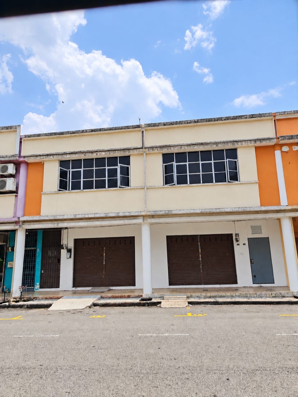 Whole Block Shoplot Bandar Tasek Mutiara, Simpang Ampat, Penang - Image 1