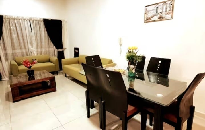 Savanna Executive Suites - Image 1