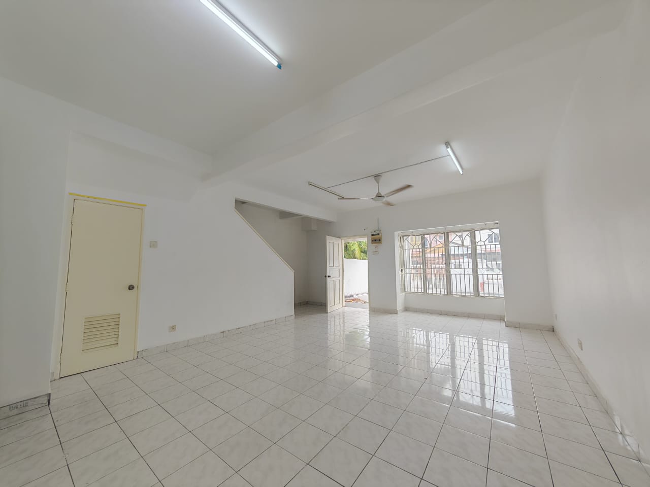 Cassia, Bandar Botanic For Rent - Image 1