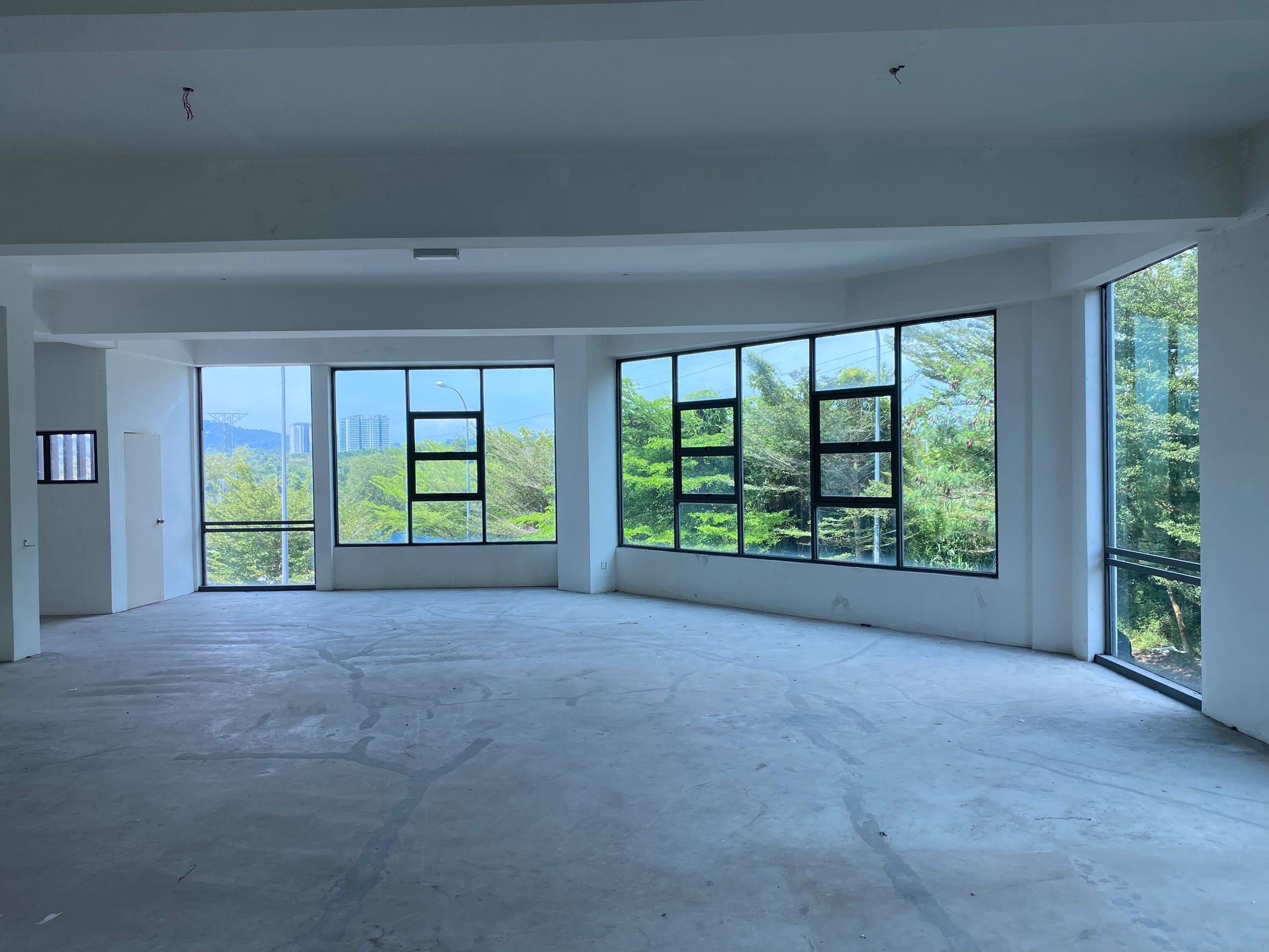 Affordable Adjoining Shop Office with Passenger Lift, Corner & Intermediate Units @ Puchong For Rent - Image 1