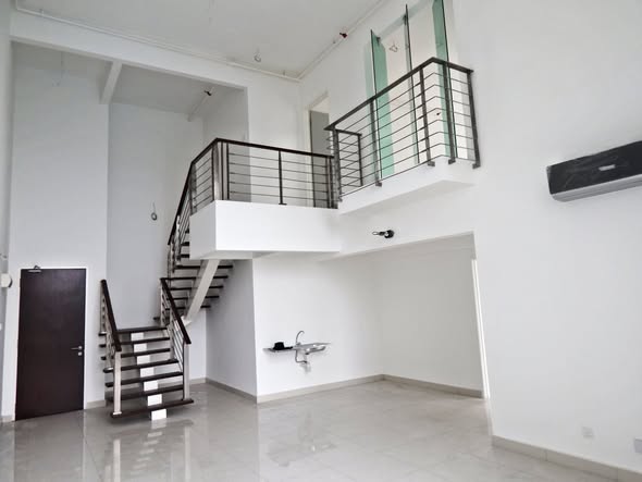 2608 4618 Plaza Azalea Duplex Sek 14 by Emily - Image 1