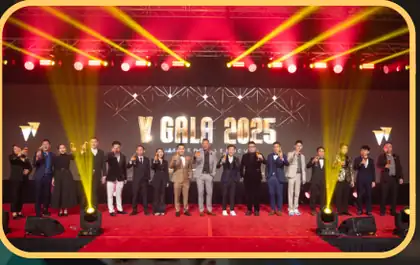 V Gala 2025 stage