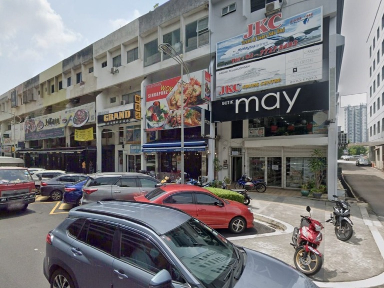 Damansara Uptown Ground Floor Shop For Rent, 1,403 sf, Jalan SS 21/37