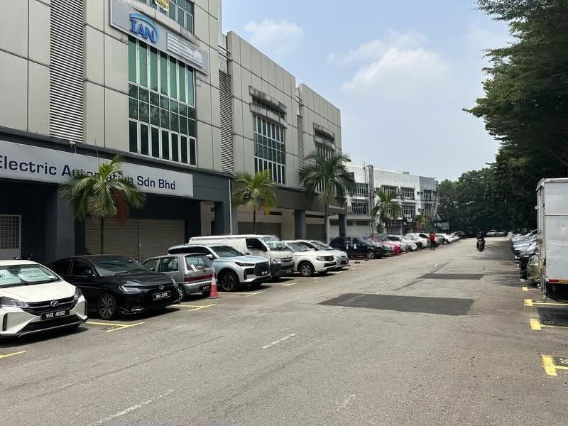 Office for rent at Bandar puchong jaya furnished office