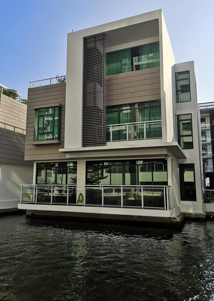 THE LIGHT COLLECTION WATER VILLA GELUGOR FOR RENT | PENANG - Image 1