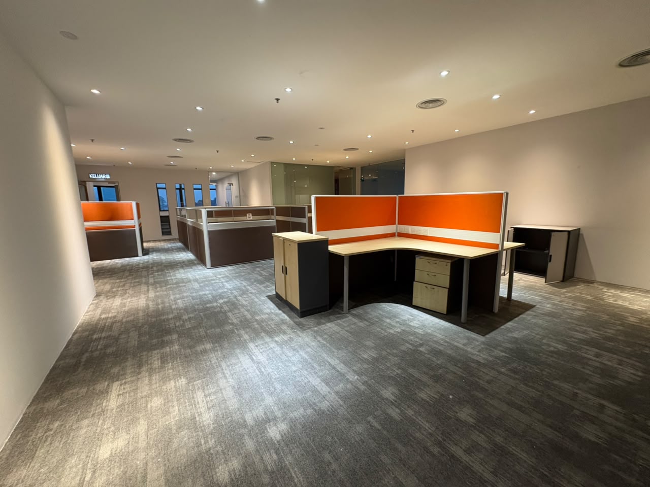 Sunway Tower Jalan Ampang Fully Fitted Office For Rent - Image 1