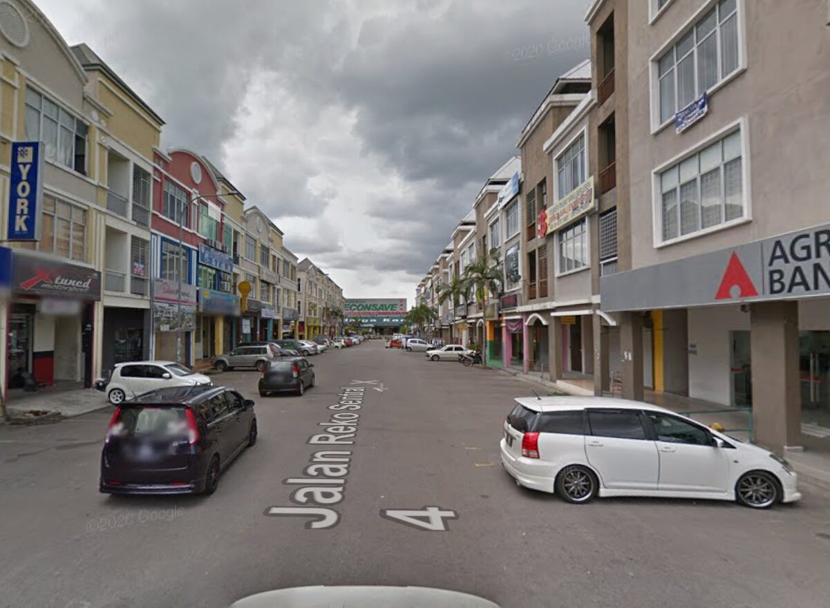 Shoplot for rent at Reko Sentral Kajang Corner Shoplot 2nd Floor for Rent