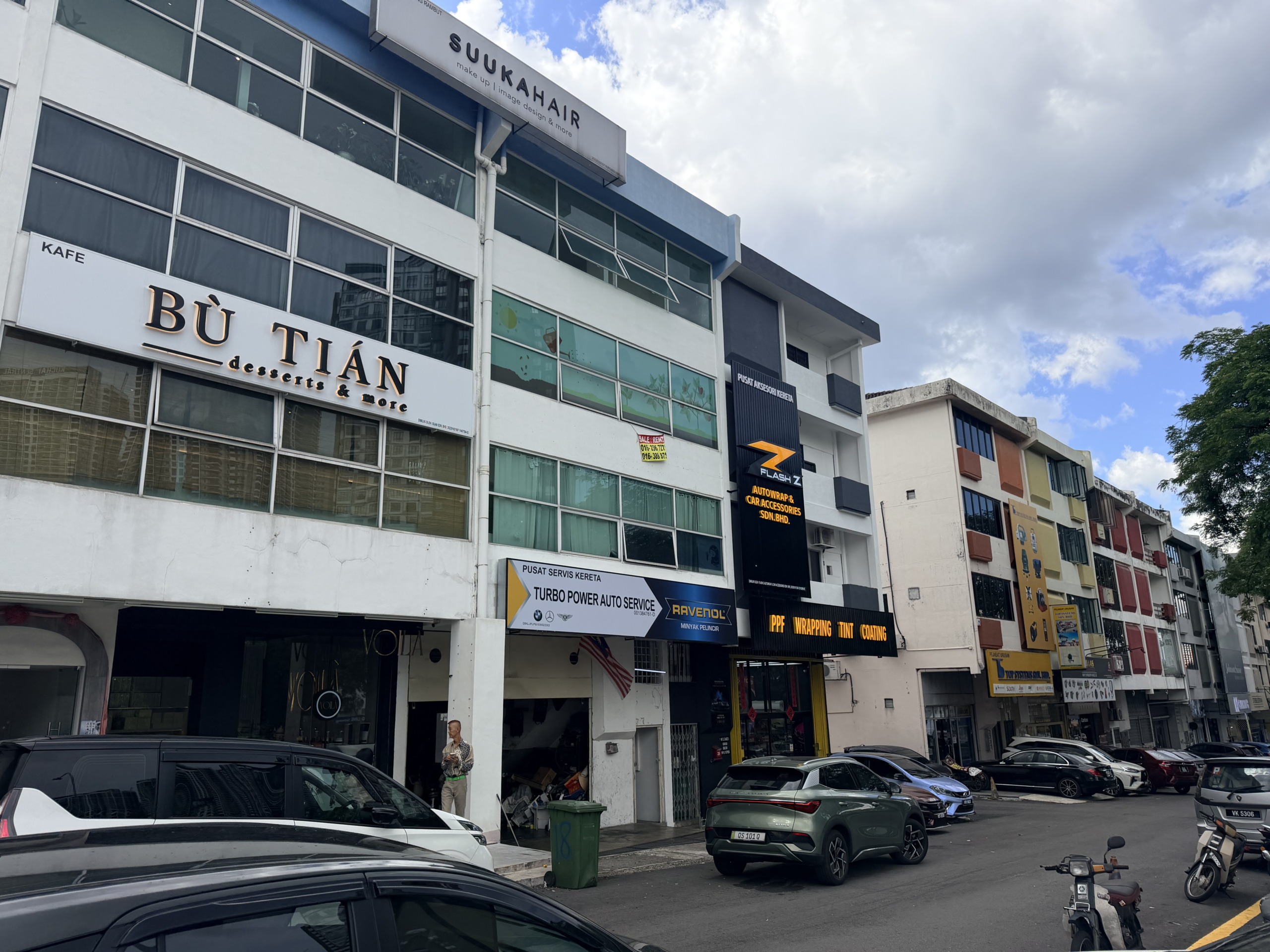Kuchai Shoplot Griund floor for rent